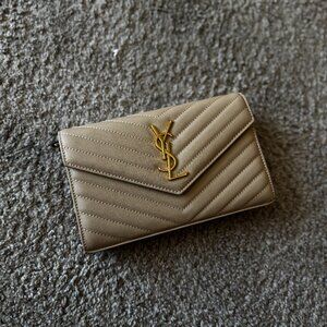 YSL Envelope Chain Wallet